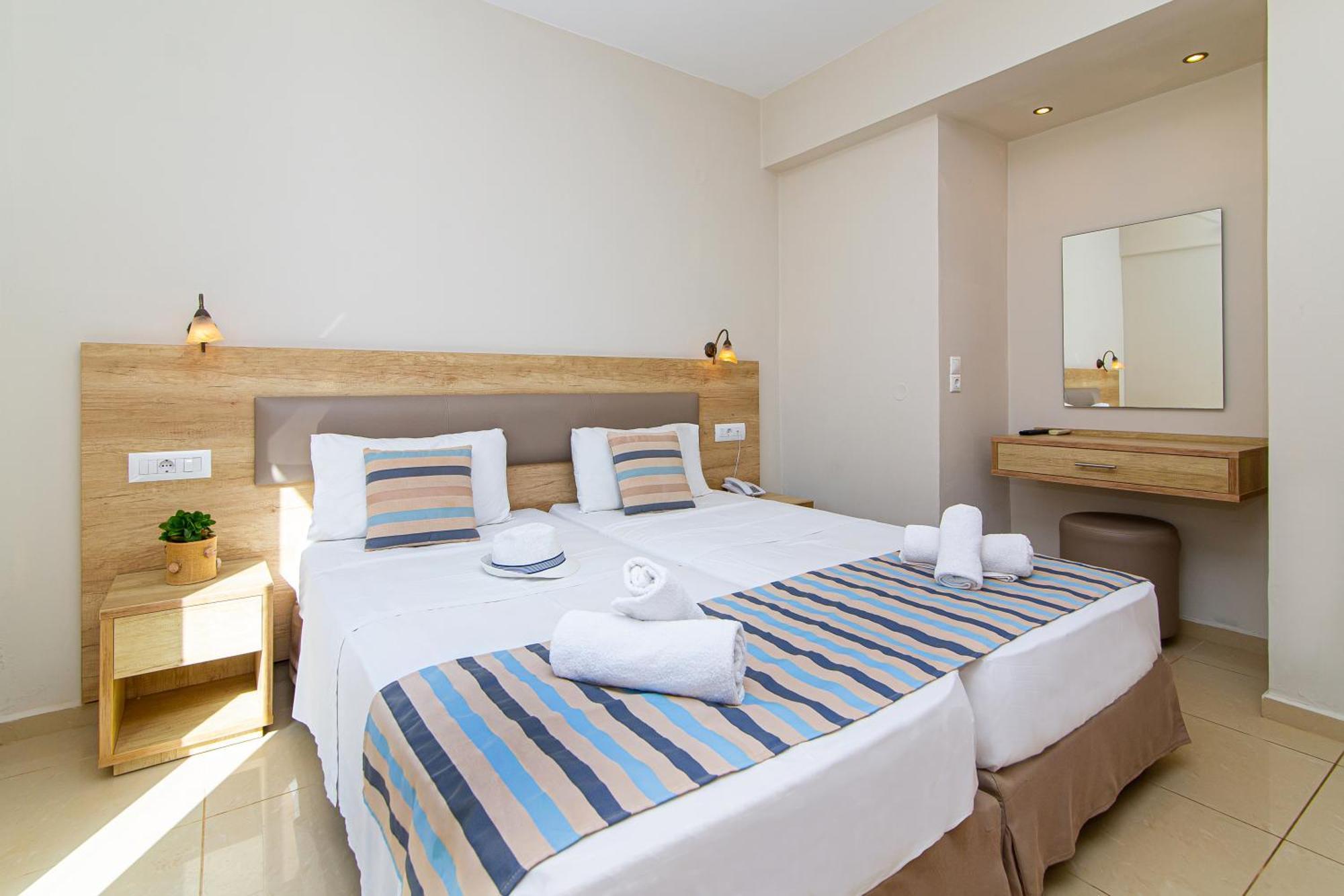 Theo Star Beach Hotel Малія Екстер'єр фото